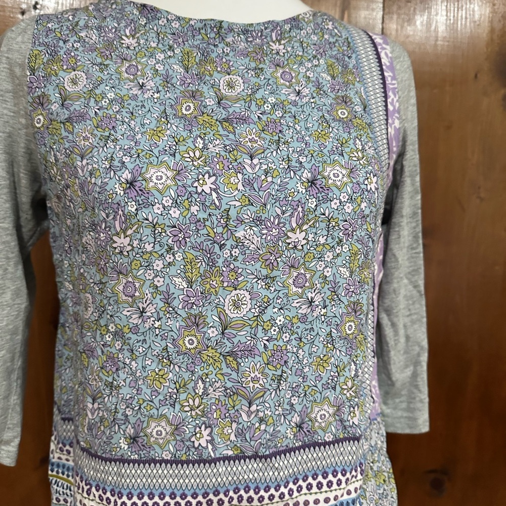 Floral Patchwork Top - Multicolor - Picture 2 of 8